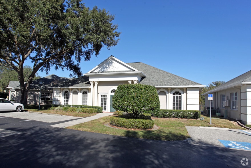 16007 N Florida Ave, Lutz, FL à louer - Photo du bâtiment - Image 3 de 19