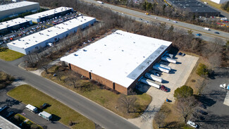 Plus de détails pour 107 Gaither Dr, Mount Laurel, NJ - Industriel/Logistique à louer