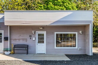11 E Main St, Tuckerton, NJ à louer Photo intérieure- Image 1 de 19