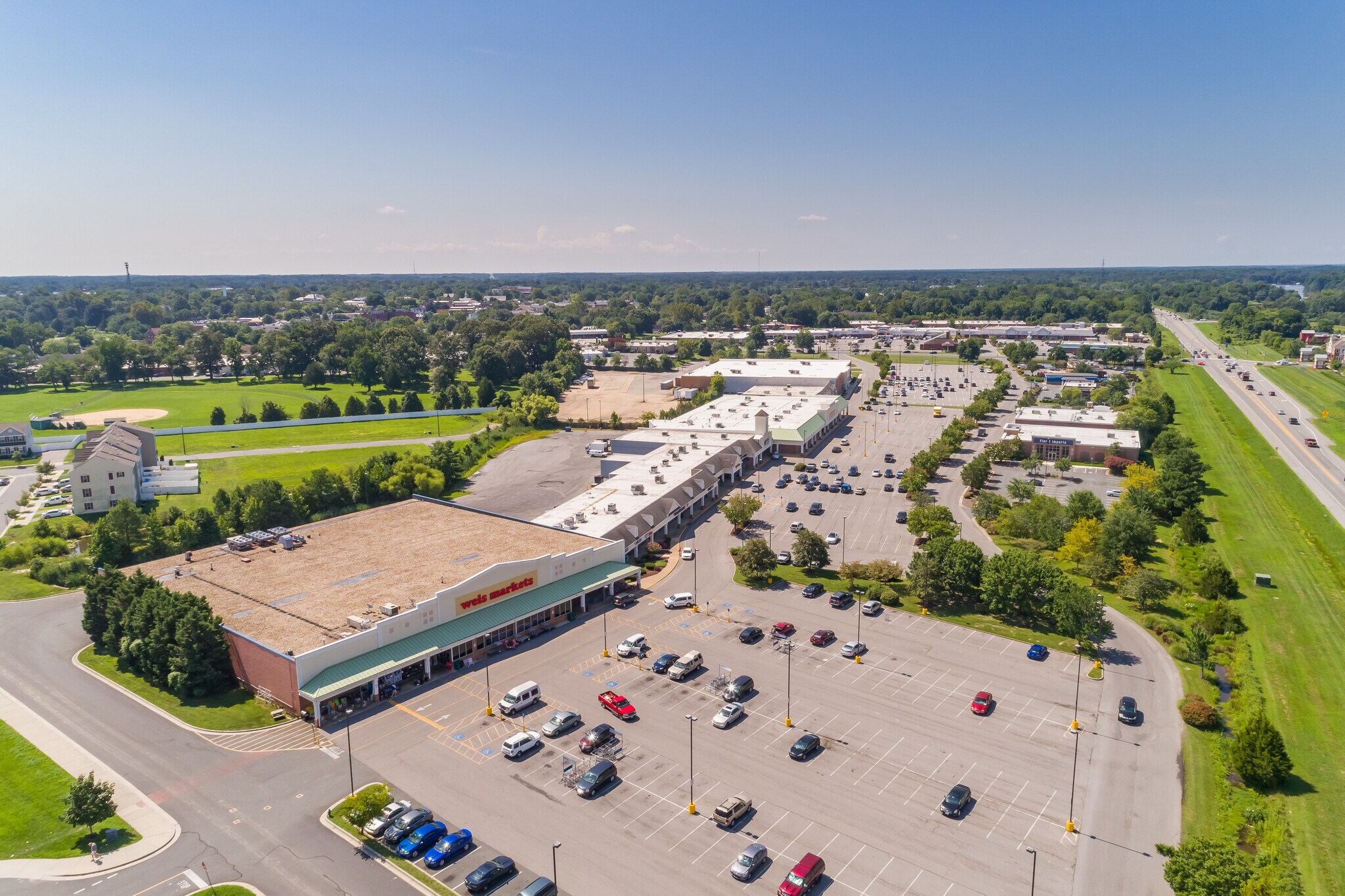 219 Marlboro Ave, Easton, MD for lease Building Photo- Image 1 of 5