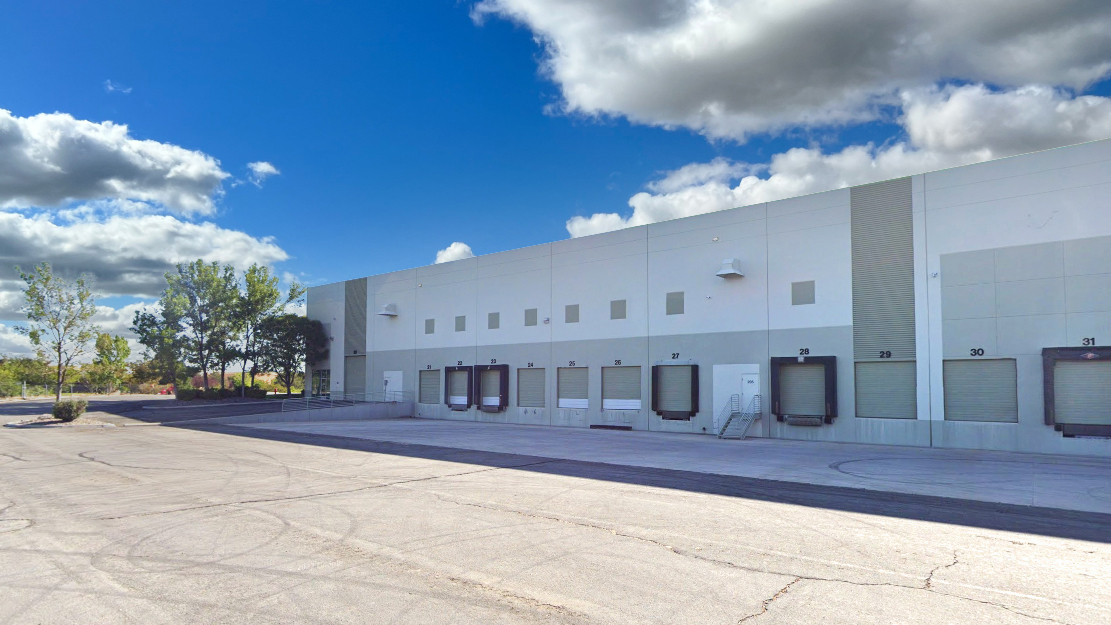 450 Maestro Dr, Reno, NV for lease Building Photo- Image 1 of 5