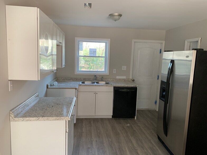 205 Friedheim Rd, Rock Hill, SC à vendre - Photo principale - Image 1 de 1