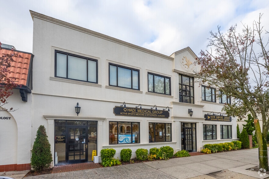 214 W Park Ave, Long Beach, NY for lease - Building Photo - Image 3 of 3