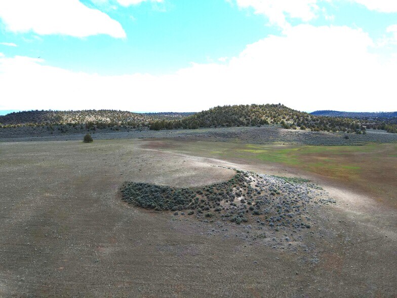 3234 County Road 75, Alturas, CA à vendre - Photo du bâtiment - Image 2 de 45