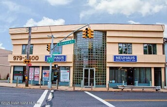 3171-3201 Richmond Rd, Staten Island, NY à louer Photo intérieure- Image 1 de 6