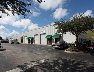 Plus de détails pour 1257-1273 Commons Ct, Clermont, FL - Local d'activités à louer