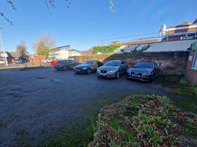 79-79A London Rd, Waterlooville for lease - Other - Image 2 of 9
