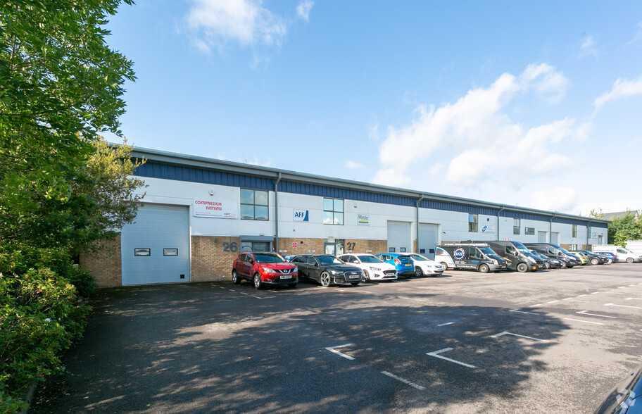 The Glenmore Centre, Quedgeley à vendre - Photo principale - Image 1 de 1