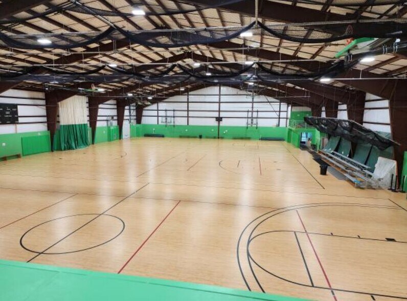 517-525 Burlington Road - 3 Buildings portefeuille de 3 propriétés à vendre sur LoopNet.ca - Photo intérieure - Image 2 de 7