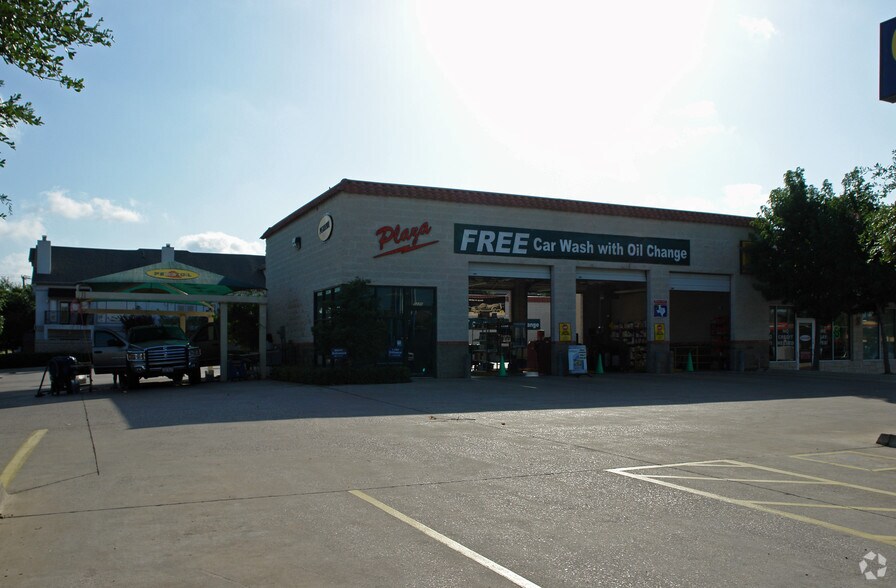 5220 Lemmon Ave, Dallas, TX for sale - Primary Photo - Image 1 of 2