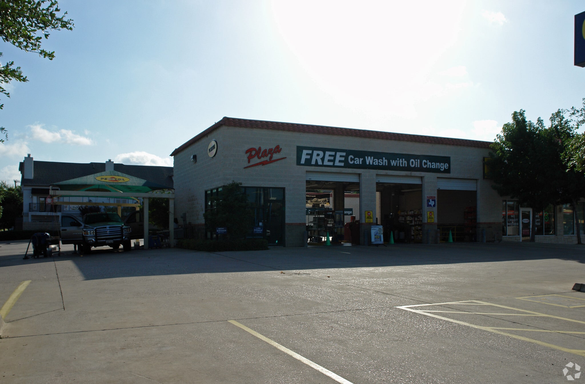 5220 Lemmon Ave, Dallas, TX à vendre Photo principale- Image 1 de 3