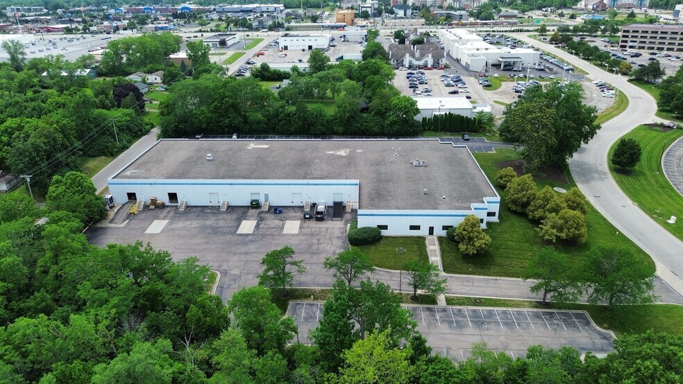 3500-3560 Park Center Dr, Dayton, OH for lease - Building Photo - Image 3 of 5