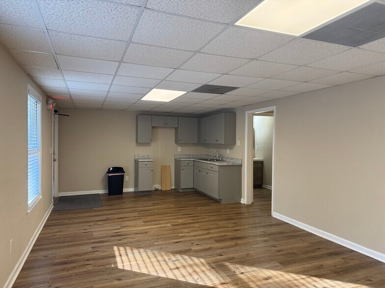 3411 Austell Rd SW, Marietta, GA à louer - Photo intérieure - Image 3 de 6