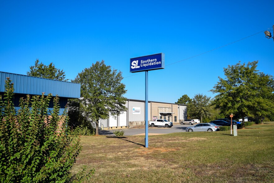 10624 Otter Creek East Blvd, Mabelvale, AR à louer - Photo du bâtiment - Image 3 de 7