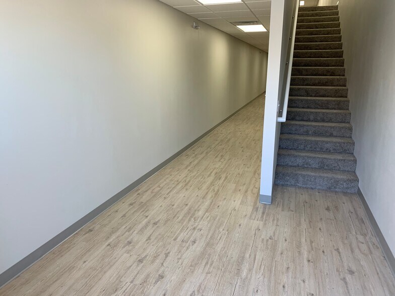 6015 S Rainbow Blvd, Las Vegas, NV à louer - Photo intérieure - Image 3 de 22