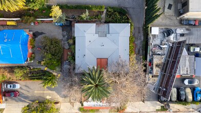 3226 Barham Blvd, Los Angeles, CA - AERIAL  map view