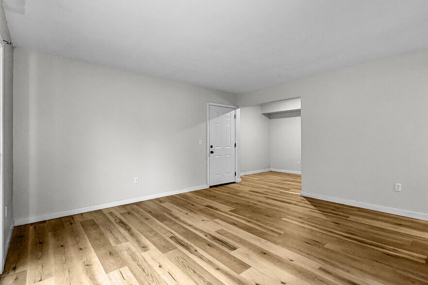 3539-3553 Heatherton Dr, Davenport, IA à vendre - Photo du bâtiment - Image 3 de 11