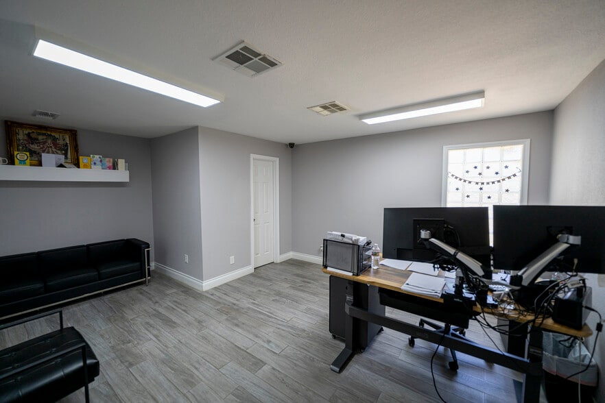 13026 Cypress North Houston Rd, Cypress, TX for sale - Building Photo - Image 3 of 11