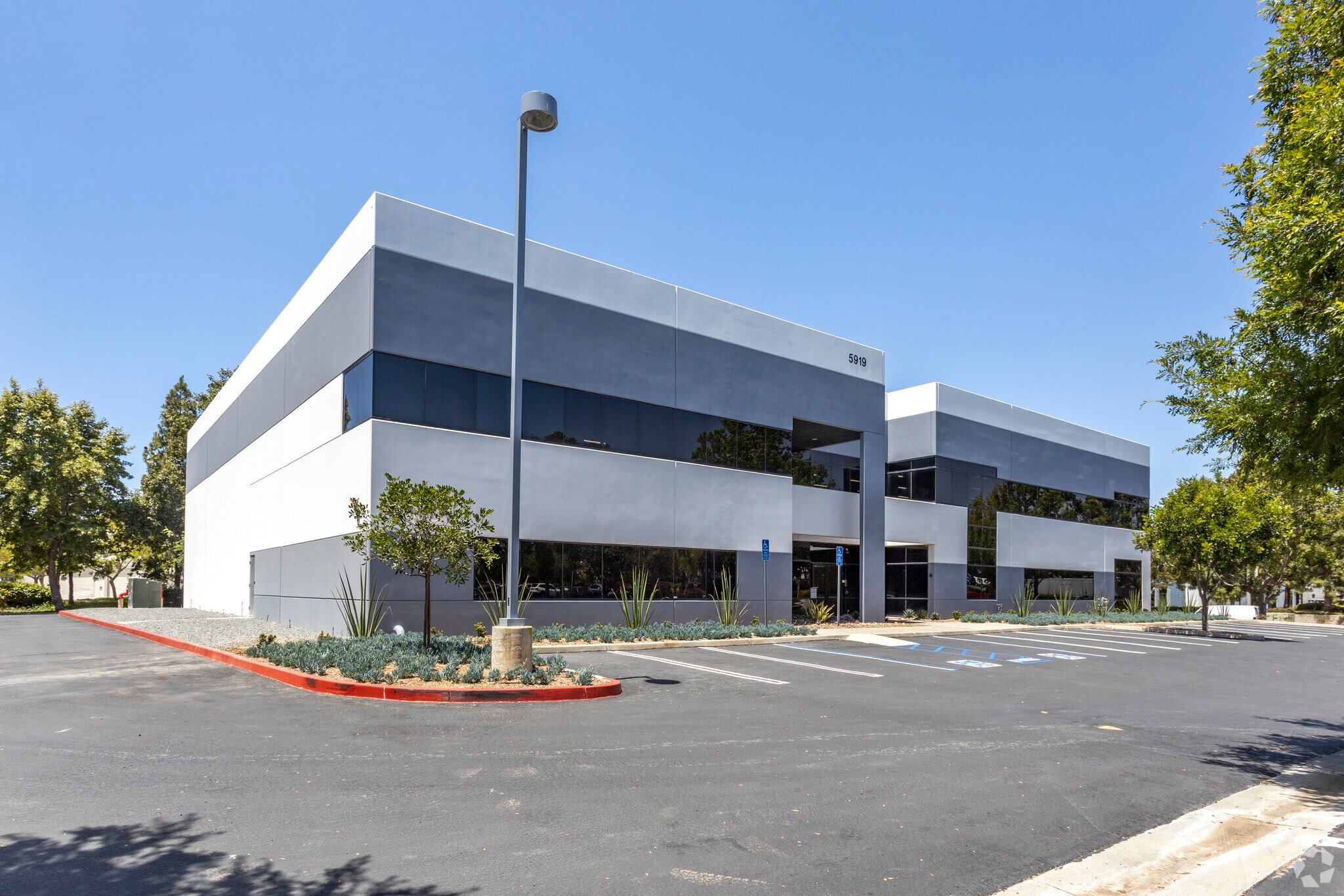 5919 Farnsworth Ct, Carlsbad, CA for lease Primary Photo- Image 1 of 6