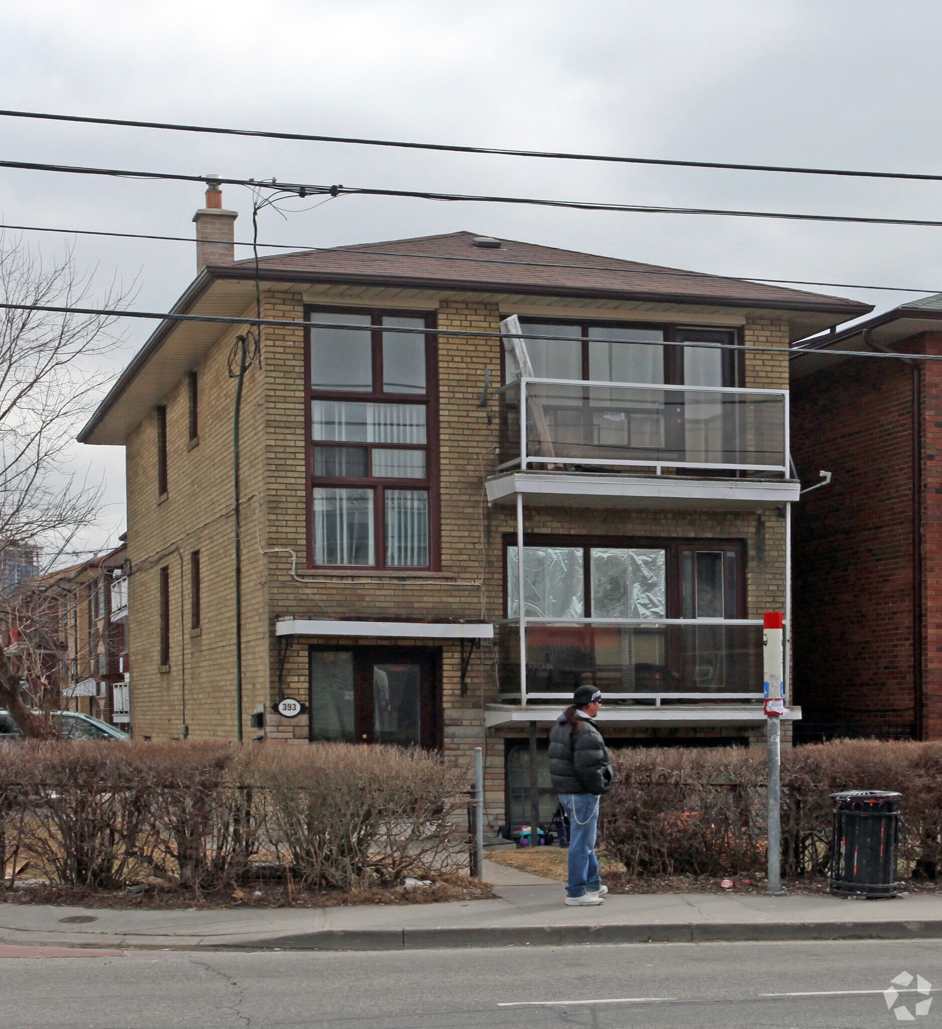 393 Royal York Rd, Toronto, ON for sale Primary Photo- Image 1 of 1