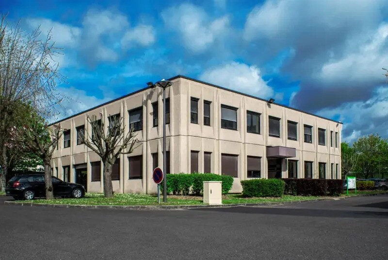 18 Boulevard De La Paix, Cergy à louer - Photo du bâtiment - Image 1 de 15