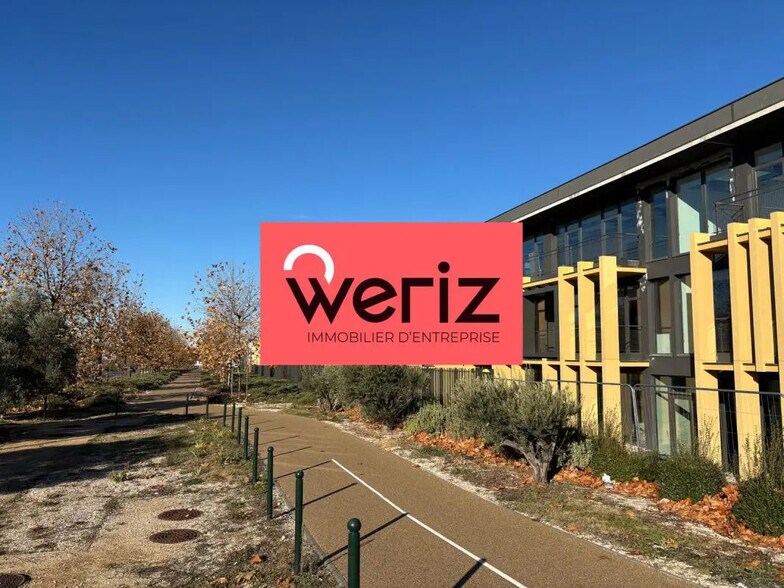 Bureau dans Aix-en-Provence à louer - Photo du bâtiment - Image 2 de 11