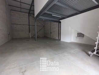 More details for 32 Rue Alexandre Volta, Meaux - Flex for Sale