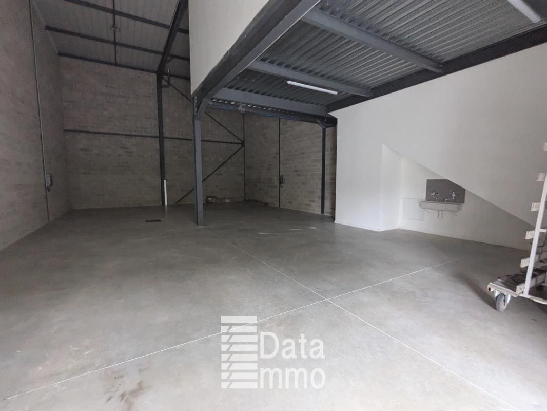 32 Rue Alexandre Volta, Meaux for lease Building Photo- Image 1 of 11