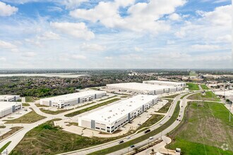 NE Corner Of Memorial Dr & Standridge Dr, The Colony, TX - Aérien  Vue de la carte - Image1