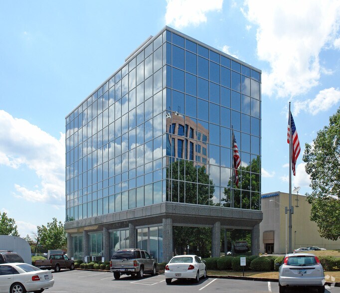 307 Clinton Ave W, Huntsville, AL à louer - Photo du bâtiment - Image 2 de 2