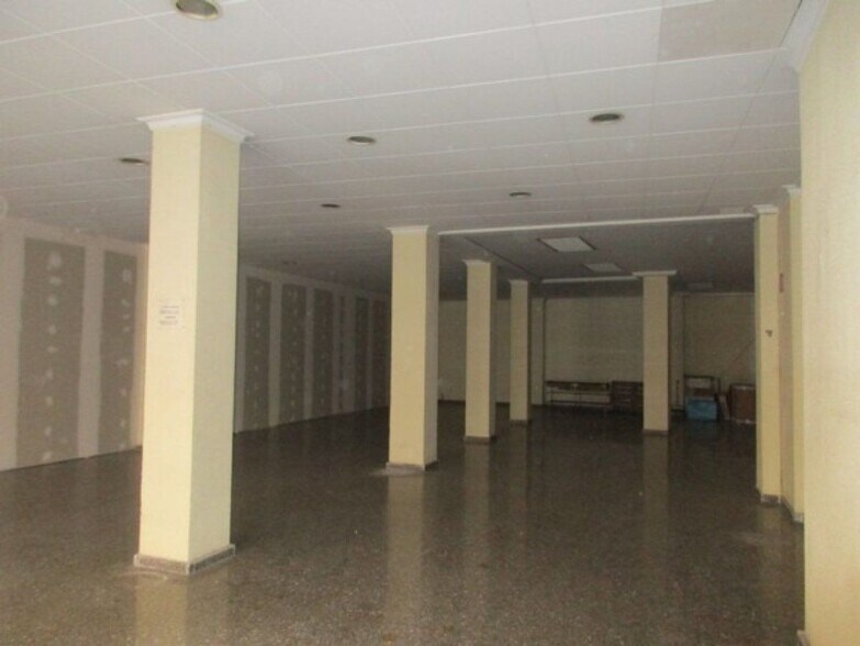 Retail in Xàtiva, Valencia for lease - Building Photo - Image 3 of 5