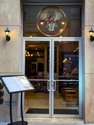 More details for 326 W 37th St, New York, NY - Retail for Lease