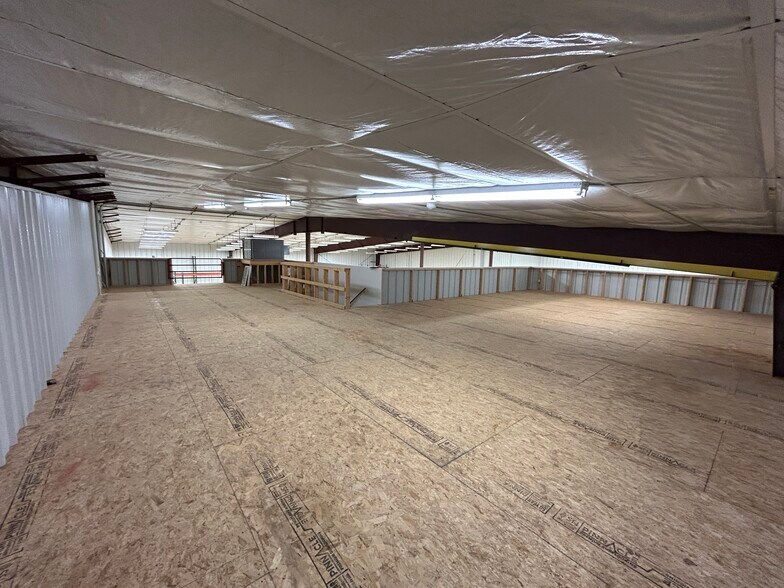 601 4th St, De Smet, SD à vendre - Photo du bâtiment - Image 2 de 13