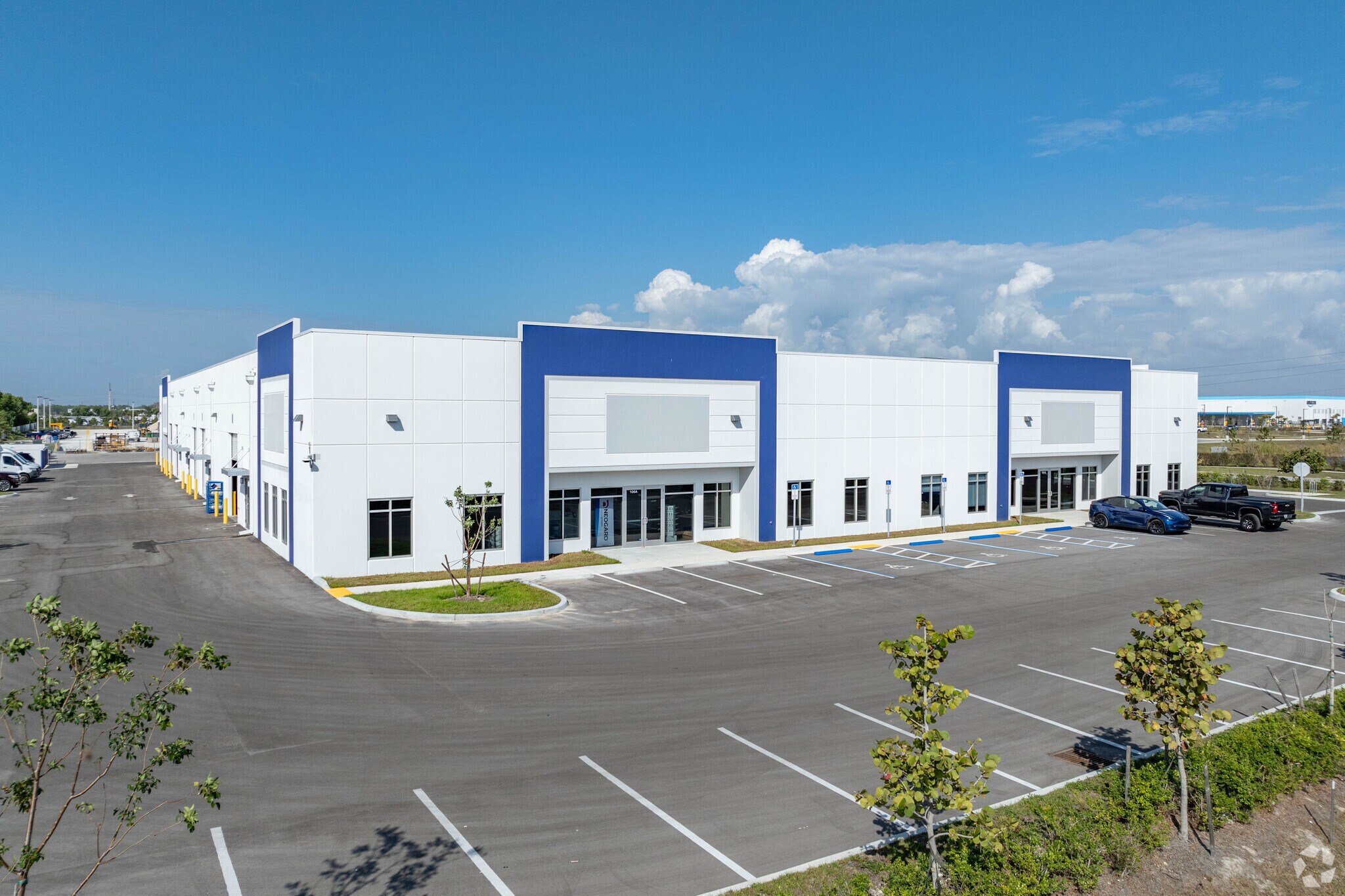 16996 Domestic Ave, Fort Myers, FL à vendre Photo principale- Image 1 de 1