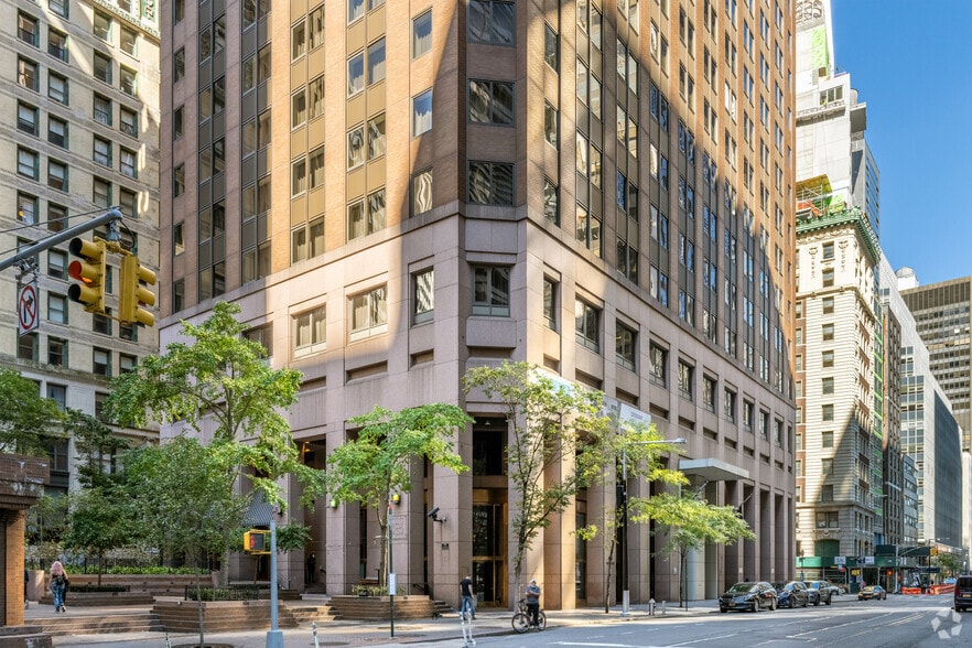 75 Wall St, New York, NY for sale - Primary Photo - Image 1 of 5