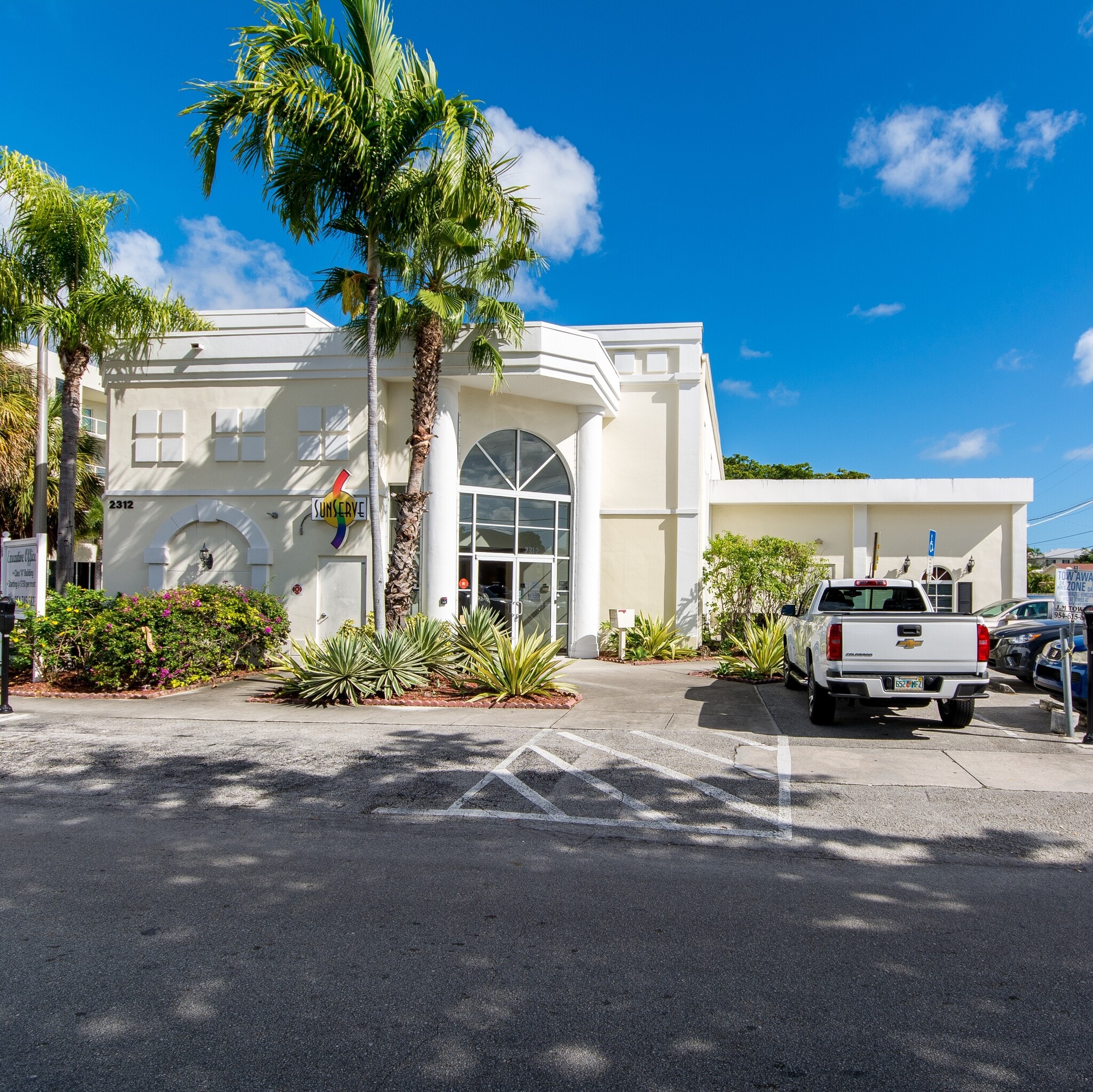 2312 Wilton Dr, Wilton Manors, FL for lease Building Photo- Image 1 of 15