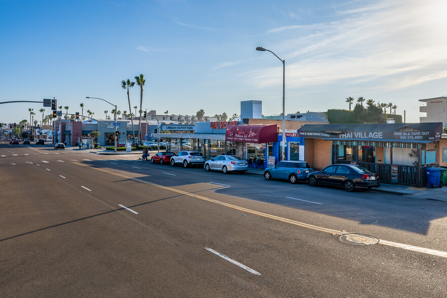 4614 Mission Blvd, San Diego, CA for lease - Building Photo - Image 1 of 2