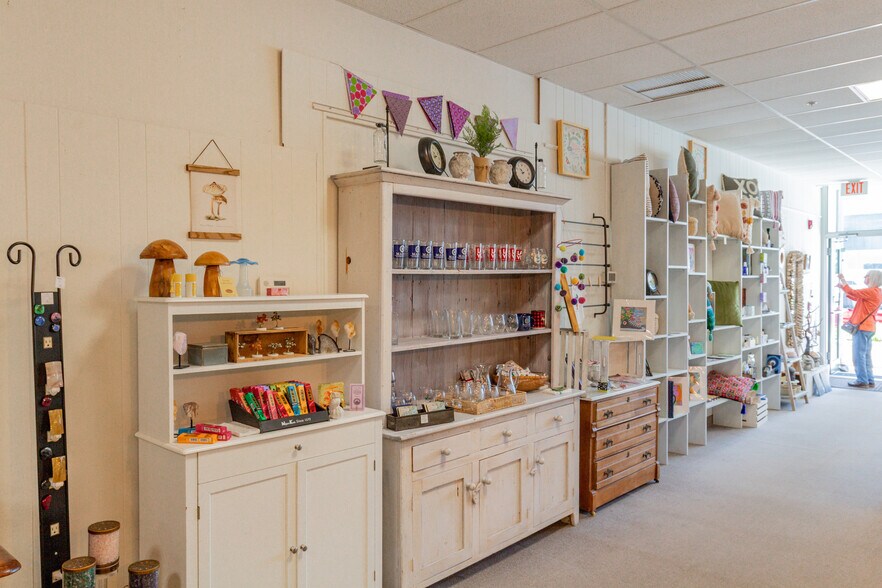 234 Main St, Biddeford, ME à louer - Photo du bâtiment - Image 2 de 14