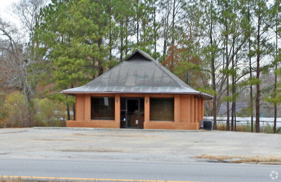 684 Highway 1 S, Lugoff, SC à louer - Photo du bâtiment - Image 3 de 5