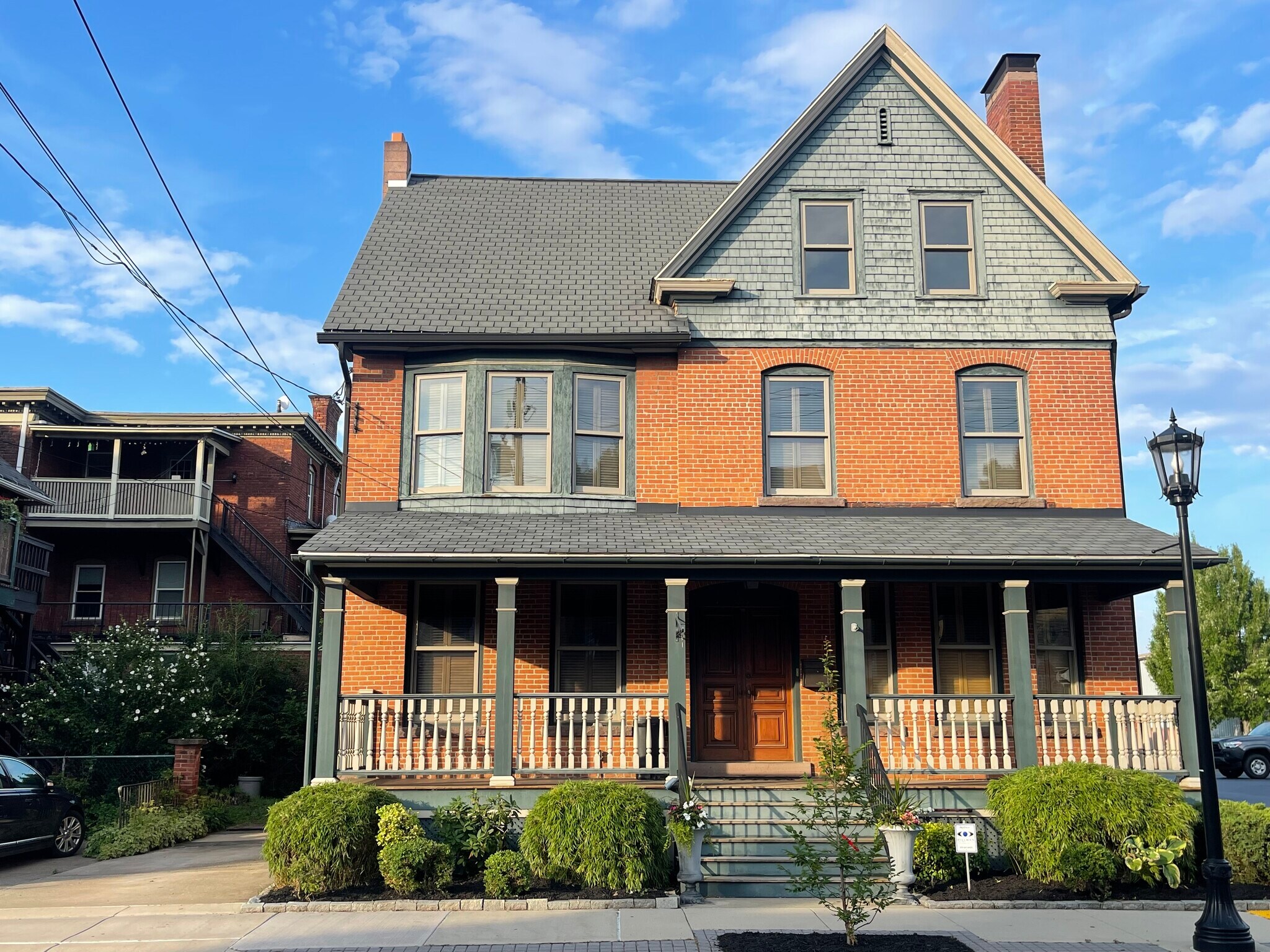 33 W South St, Wilkes-Barre, PA à vendre Photo principale- Image 1 de 18