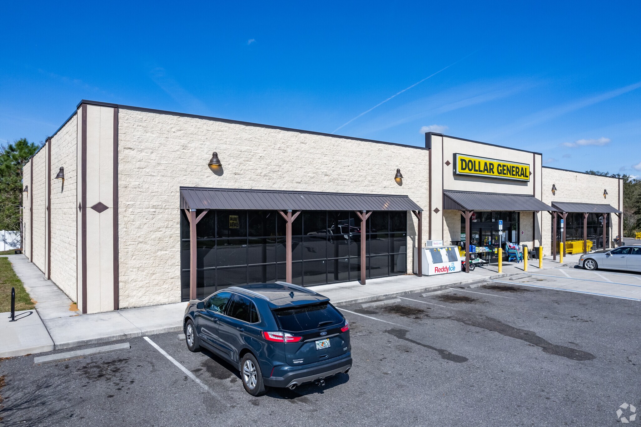 914 S Duncan Dr, Tavares, FL for sale Primary Photo- Image 1 of 1