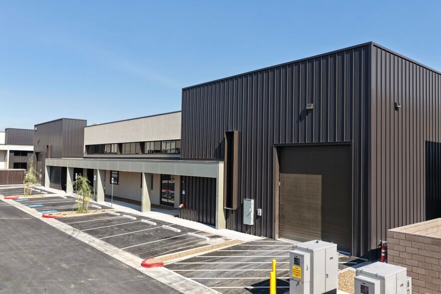 5152 W Sunset Rd, Las Vegas, NV for sale - Building Photo - Image 3 of 4