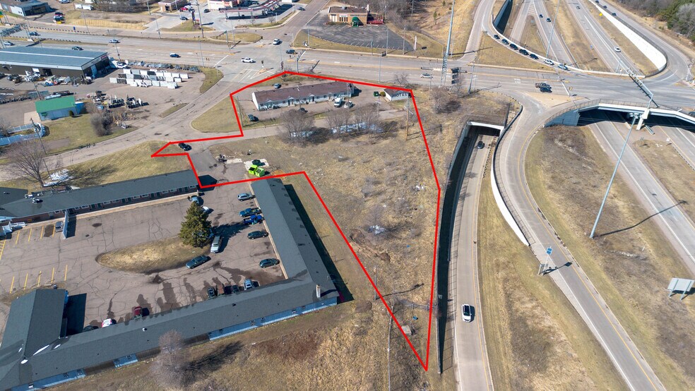 3219 E Clairemont Ave, Eau Claire, WI à vendre - Aérien - Image 2 de 5