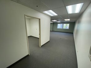 101 E Redlands Blvd, Redlands, CA à louer Photo intérieure- Image 1 de 5