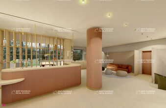 Office in Issy-les-Moulineaux for lease Lobby- Image 2 of 6