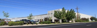 Plus de détails pour 695 Vista Blvd, Sparks, NV - Industriel à louer