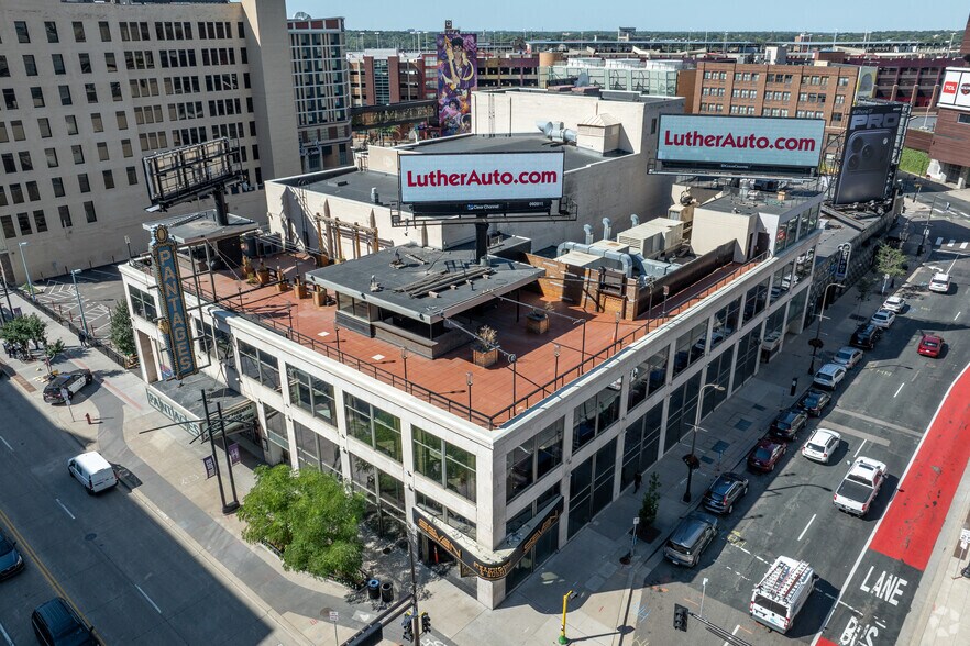 700 Hennepin Ave, Minneapolis, MN à vendre - Aérien - Image 3 de 33