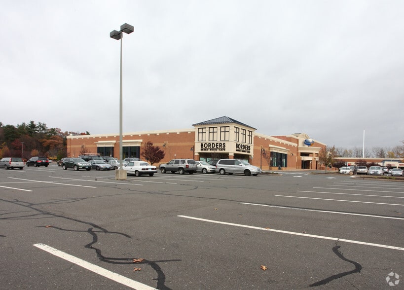 500-540 Bushy Hill Rd, Simsbury, CT à louer - Photo du bâtiment - Image 2 de 6