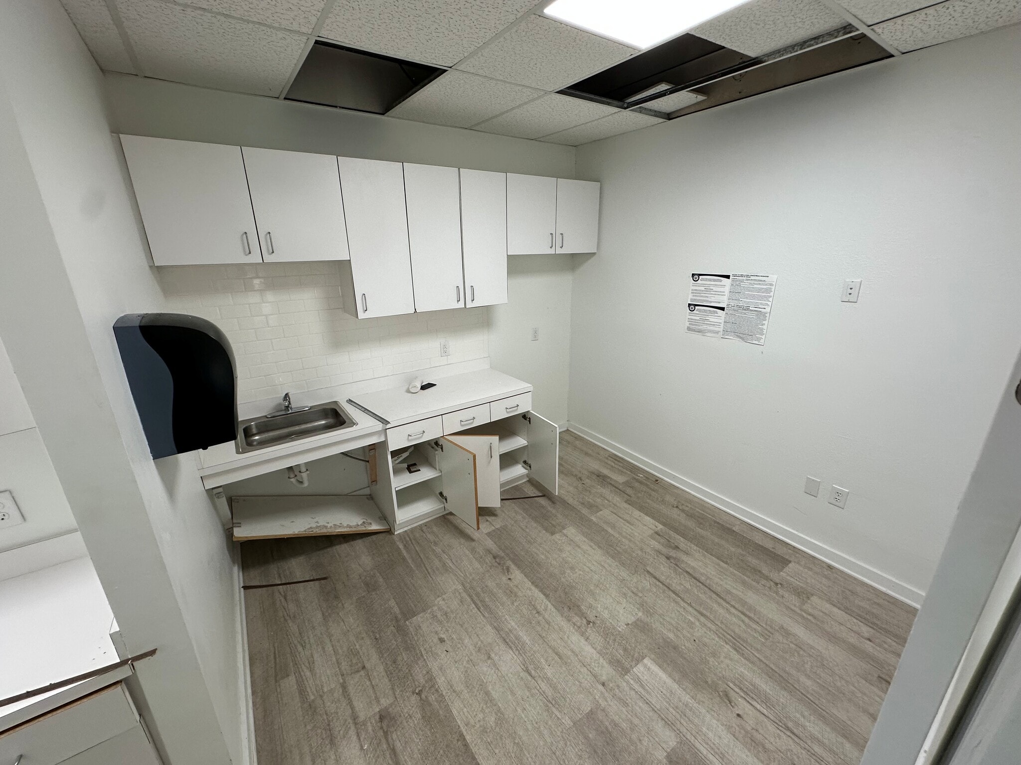 403 N Guadalupe St, San Marcos, TX for lease Interior Photo- Image 1 of 2