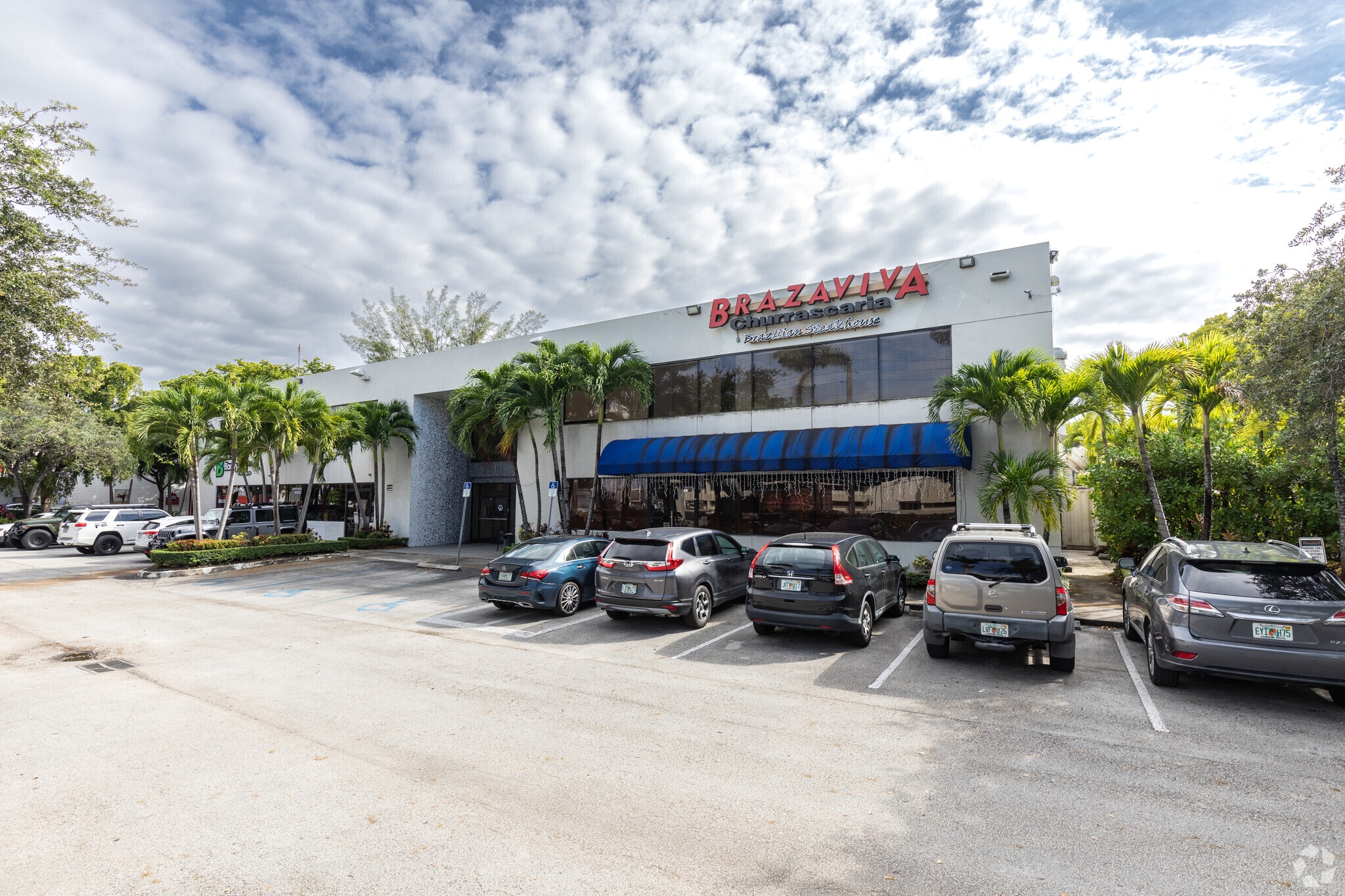 7910 NW 25th St, Doral, FL for lease Primary Photo- Image 1 of 8